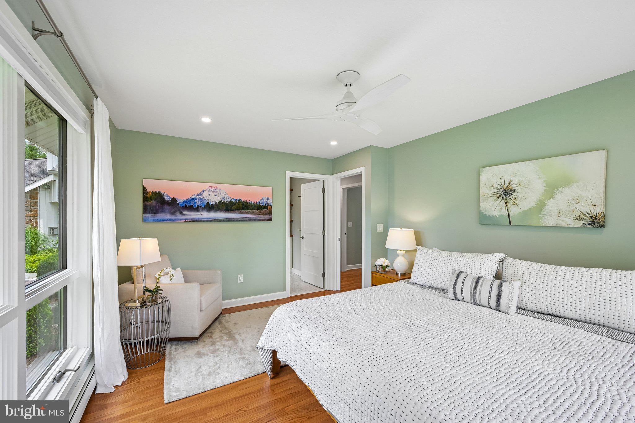 RADNOR HUNT - Residential