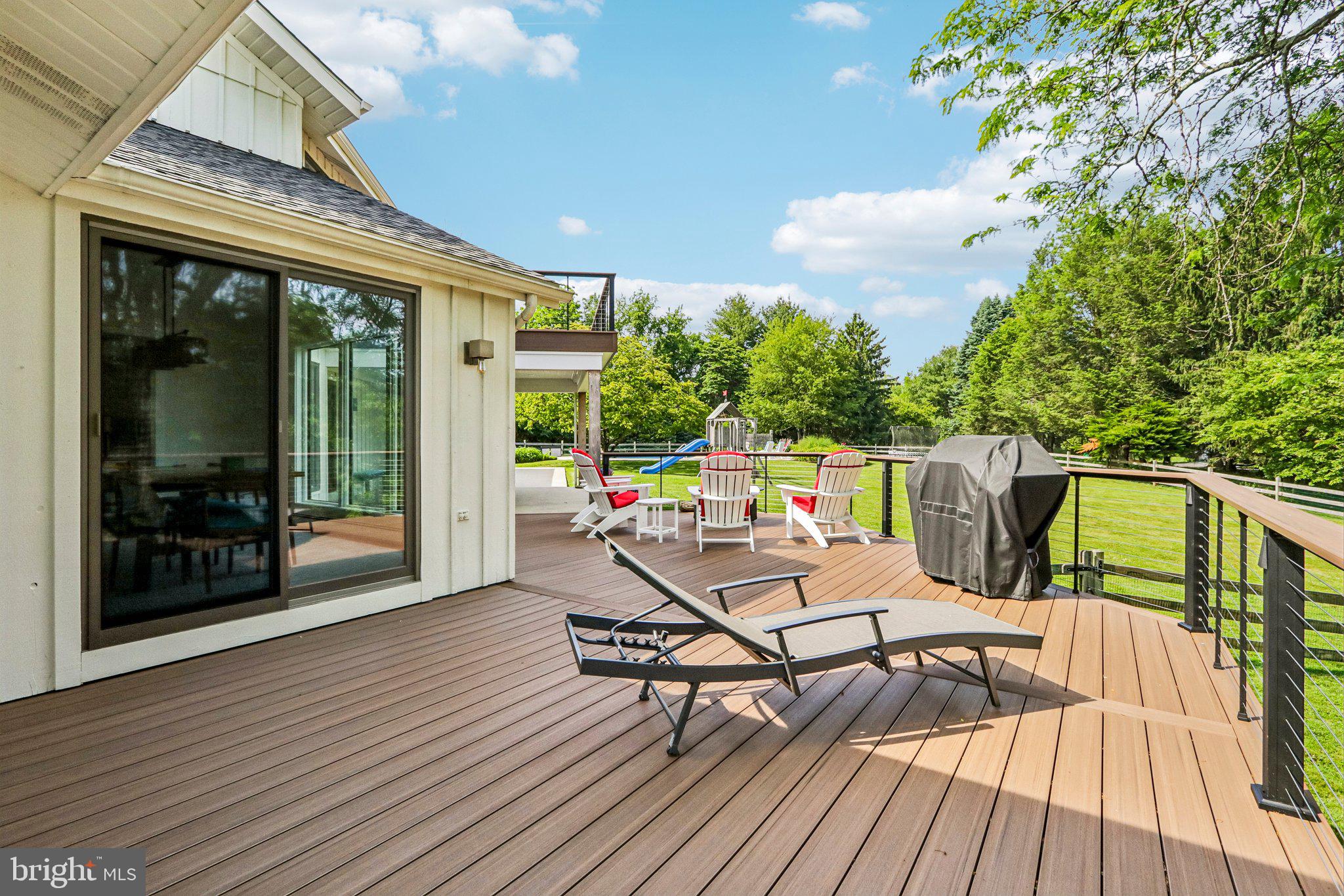 RADNOR HUNT - Residential