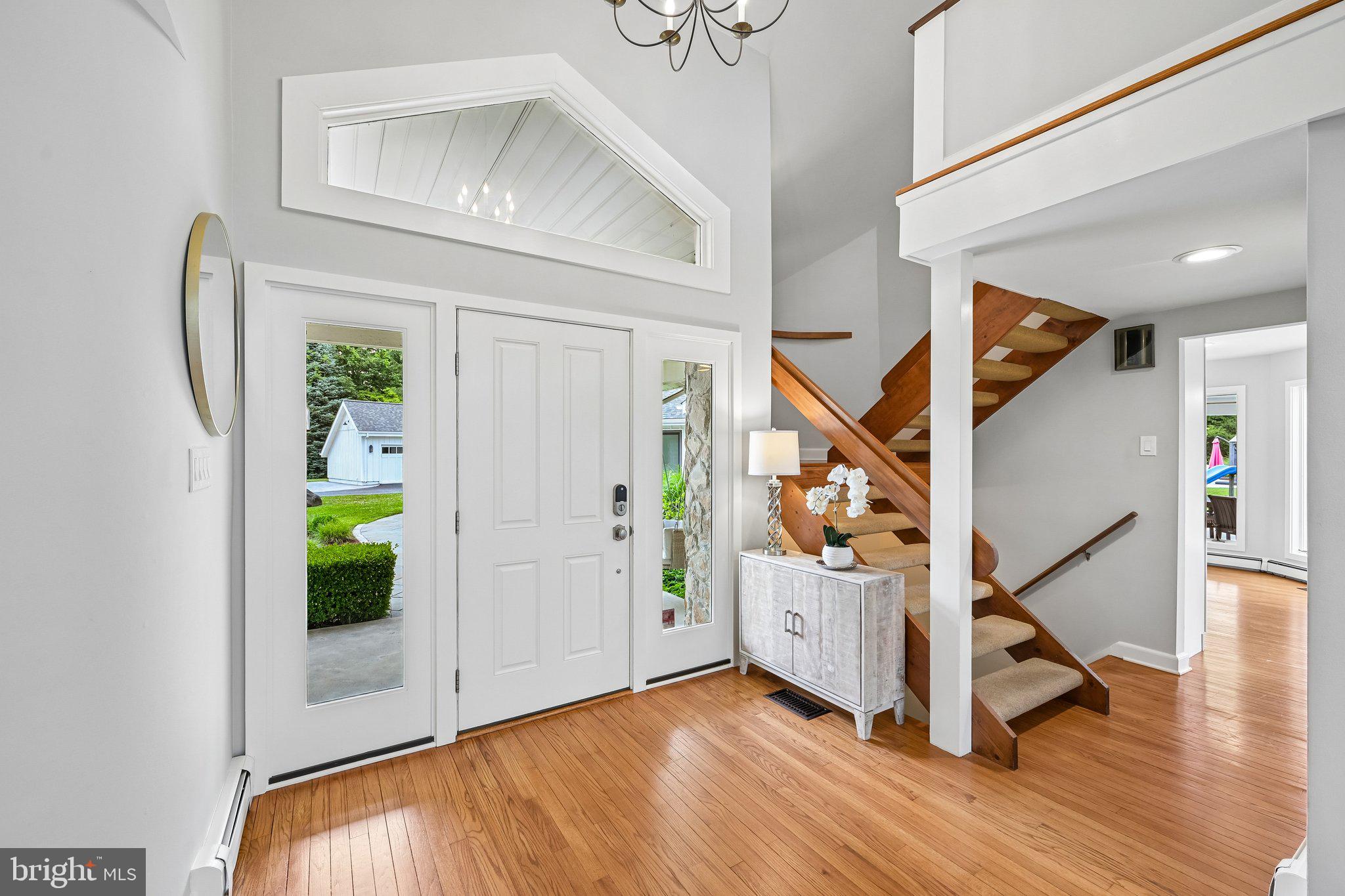 RADNOR HUNT - Residential