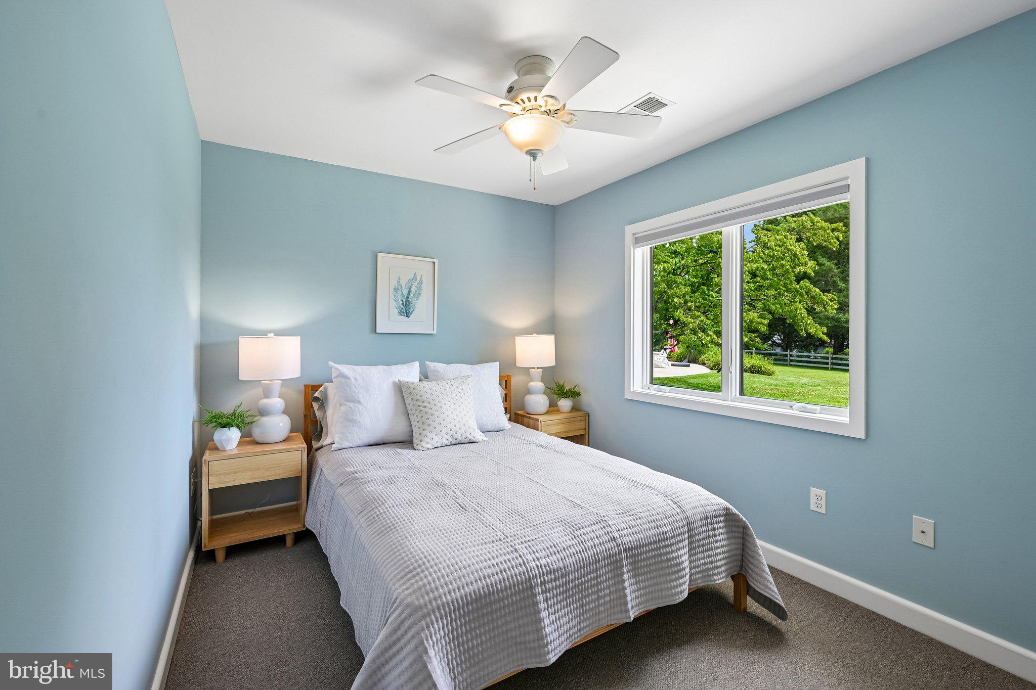 RADNOR HUNT - Residential