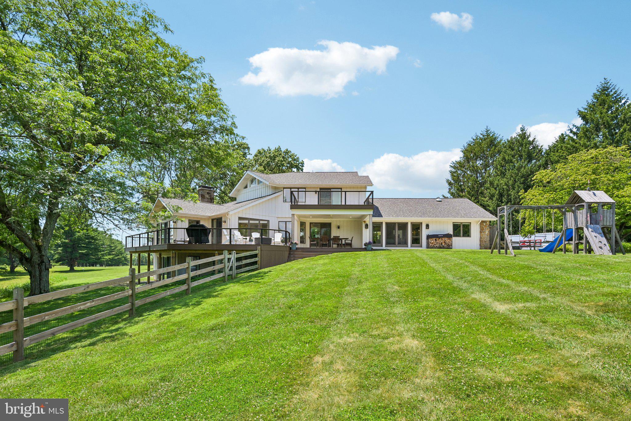 RADNOR HUNT - Residential