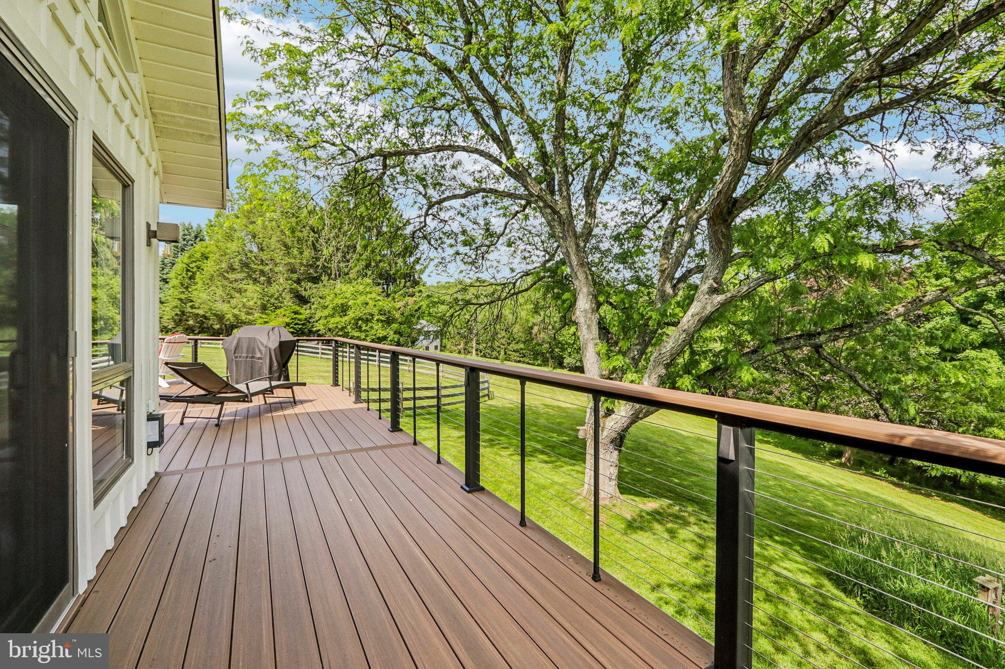 RADNOR HUNT - Residential
