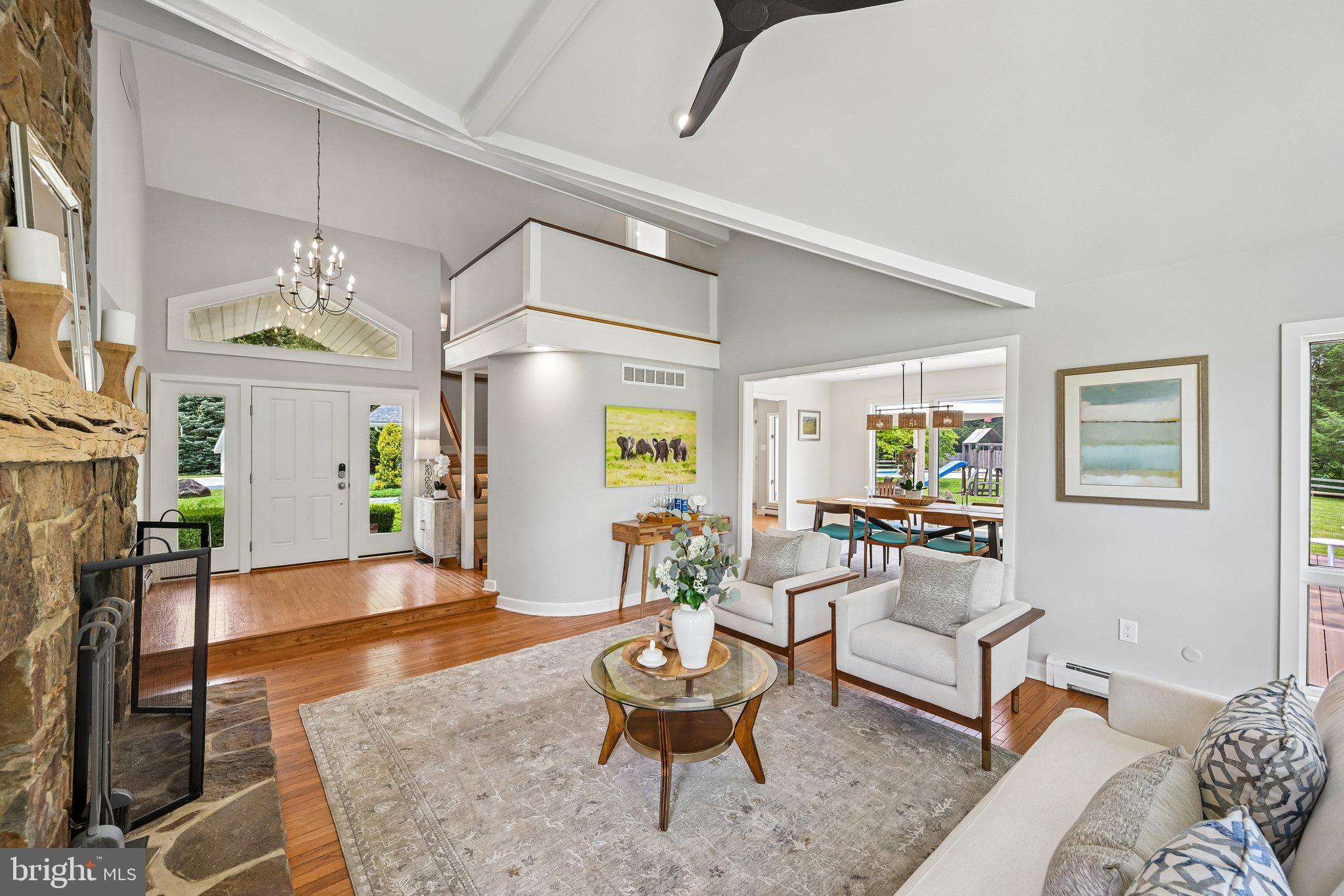RADNOR HUNT - Residential