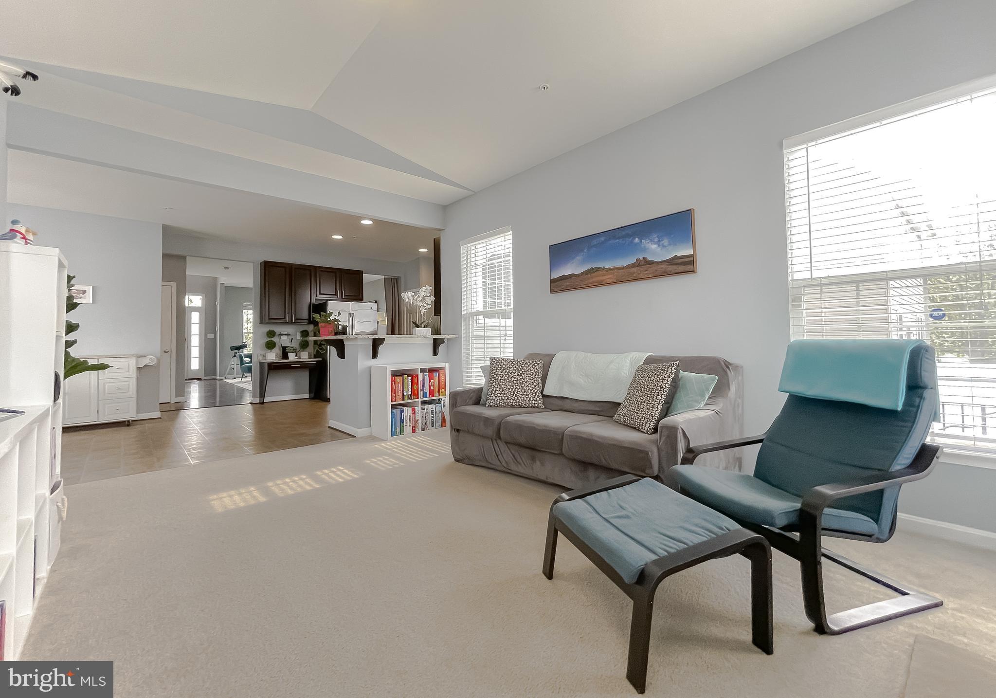 CLEMENTS POINTE - Residential