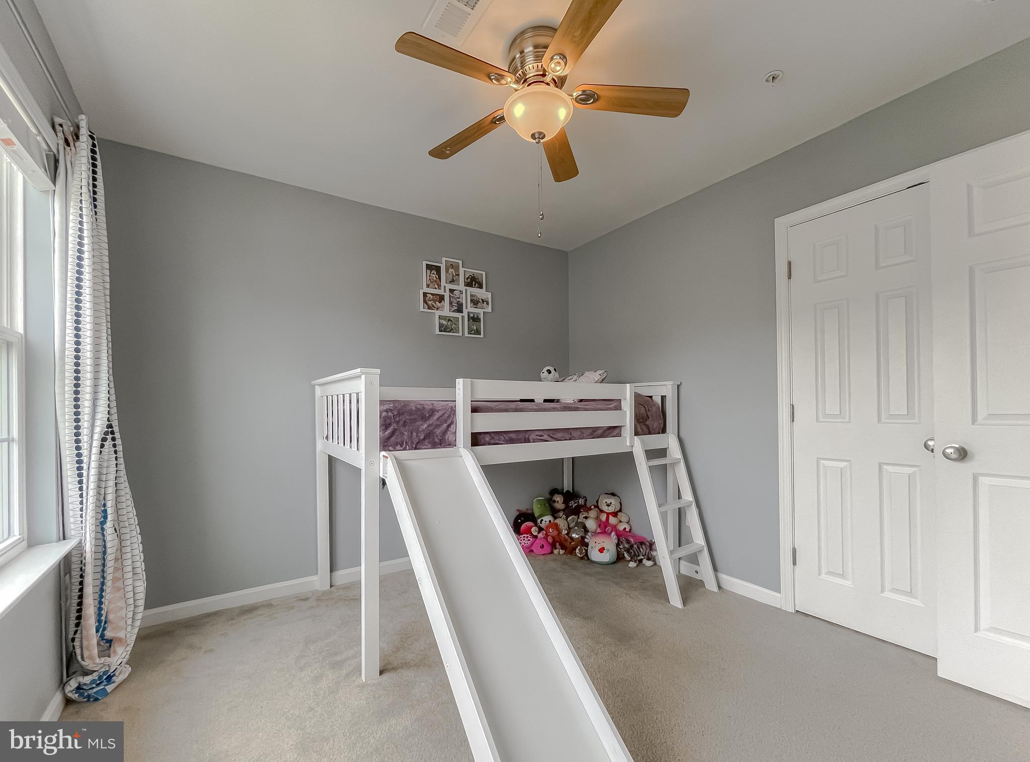 CLEMENTS POINTE - Residential
