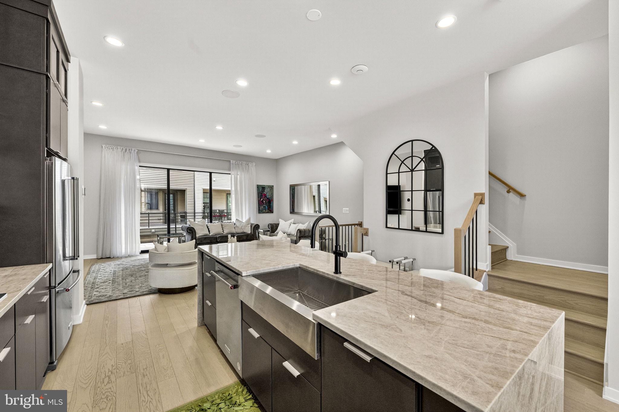 METRO WALK AT MOOREFIELD STATION - Residential