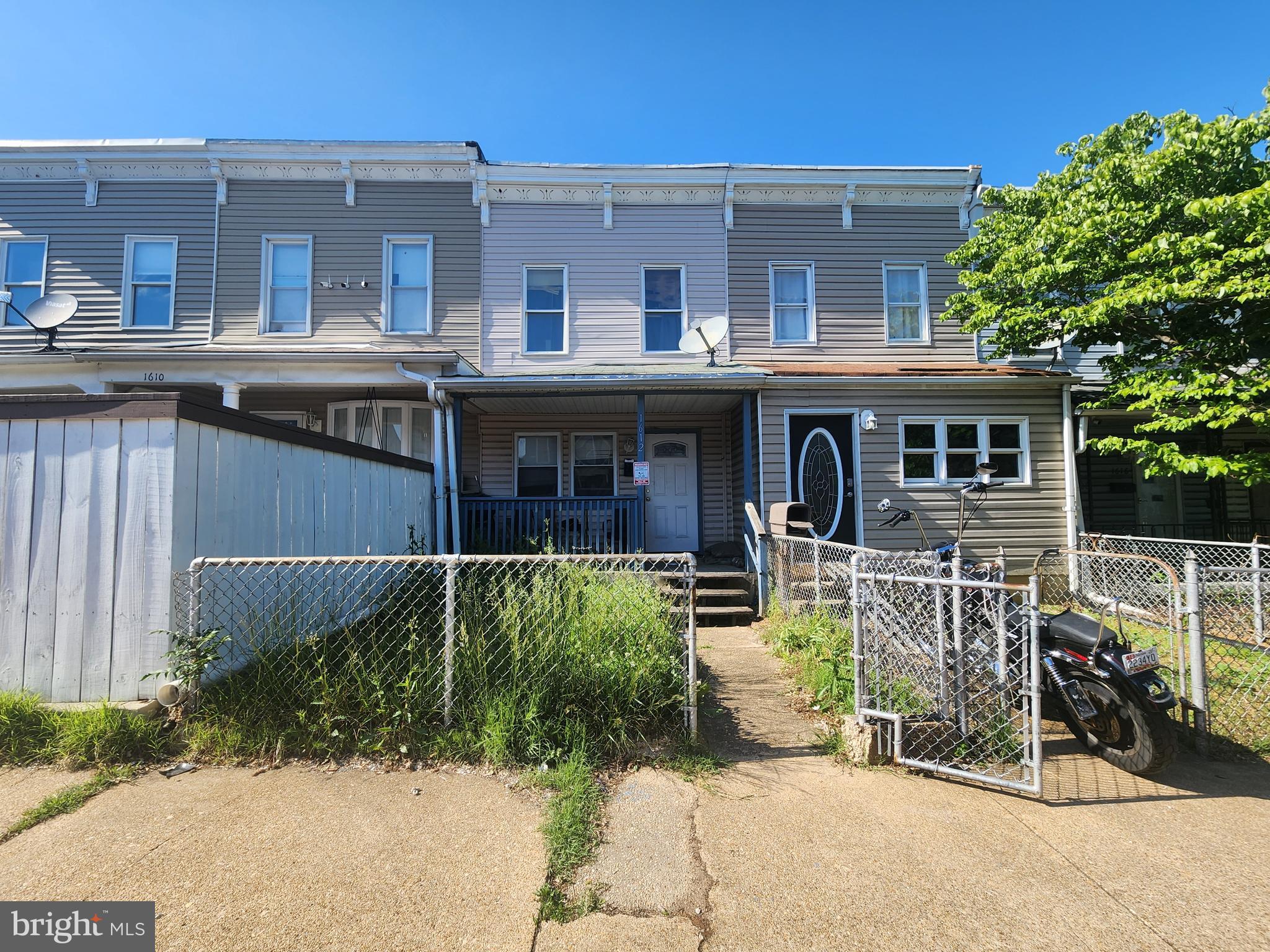 ONLINE AUCTION: This auction takes place on the Ashland Auction Group Website Bidding Platform.  Bidding begins 6/25/2026 @ 10:00 AM. Bidding ends 6/29/2026 @ 12:20 PM. List Price is Suggested Opening Bid. Deposit: $5,000.

2 Story Porch-Front Townhouse located in the Curtis Bay area.
JUST MINUTES to Arundel Village Park and Curtis Bay.
Easy access to major traffic artery Pennington Ave.
Property is vacant.