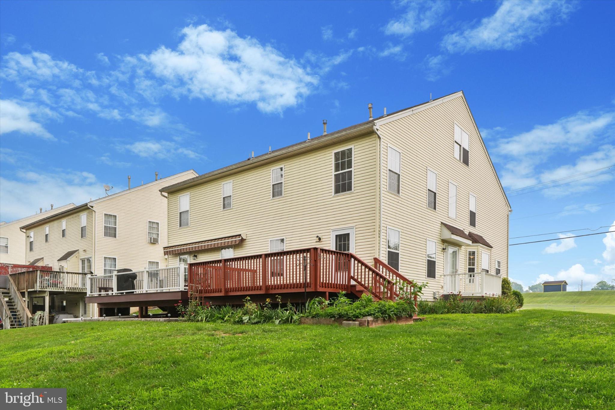 MORGANS CT - Residential