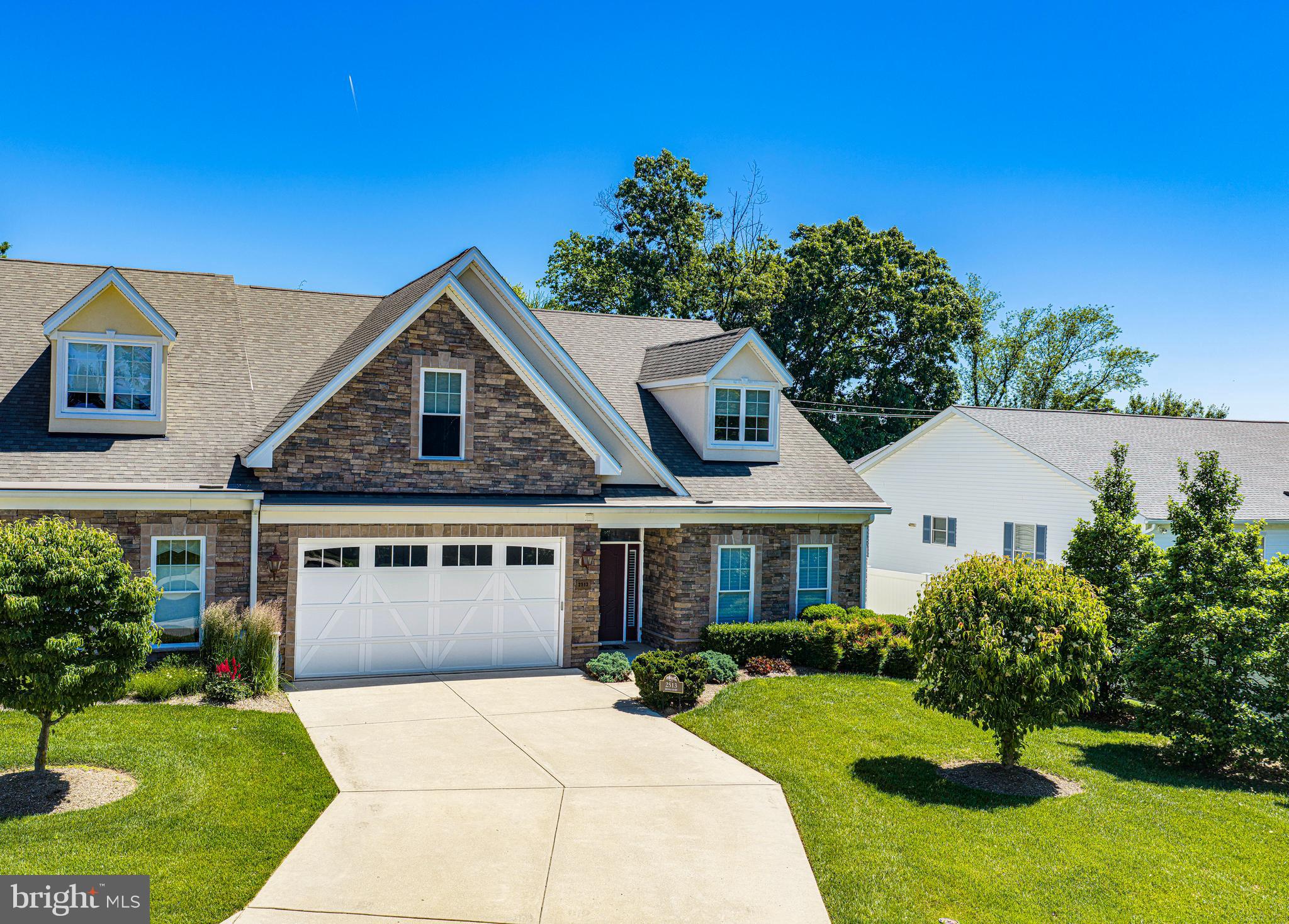 BENTLEY RIDGE - Residential
