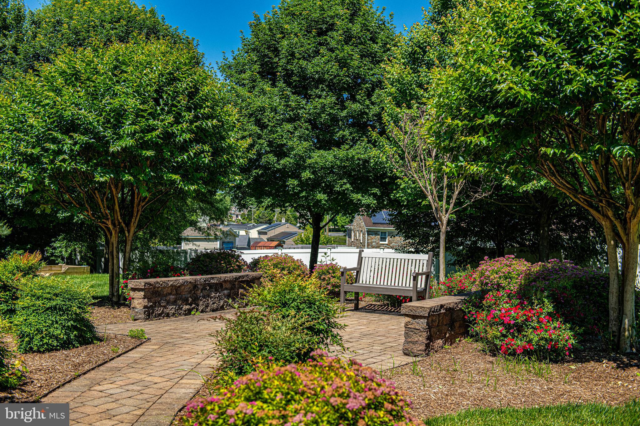 BENTLEY RIDGE - Residential