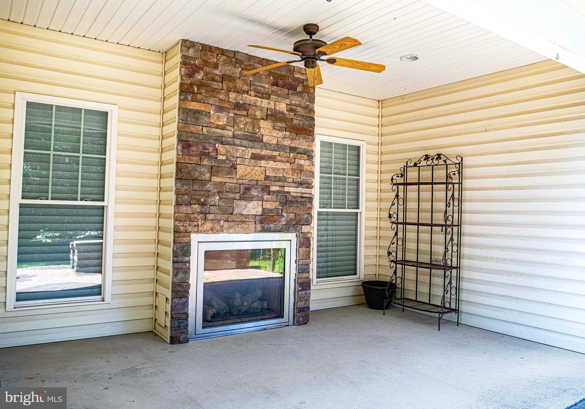 BENTLEY RIDGE - Residential