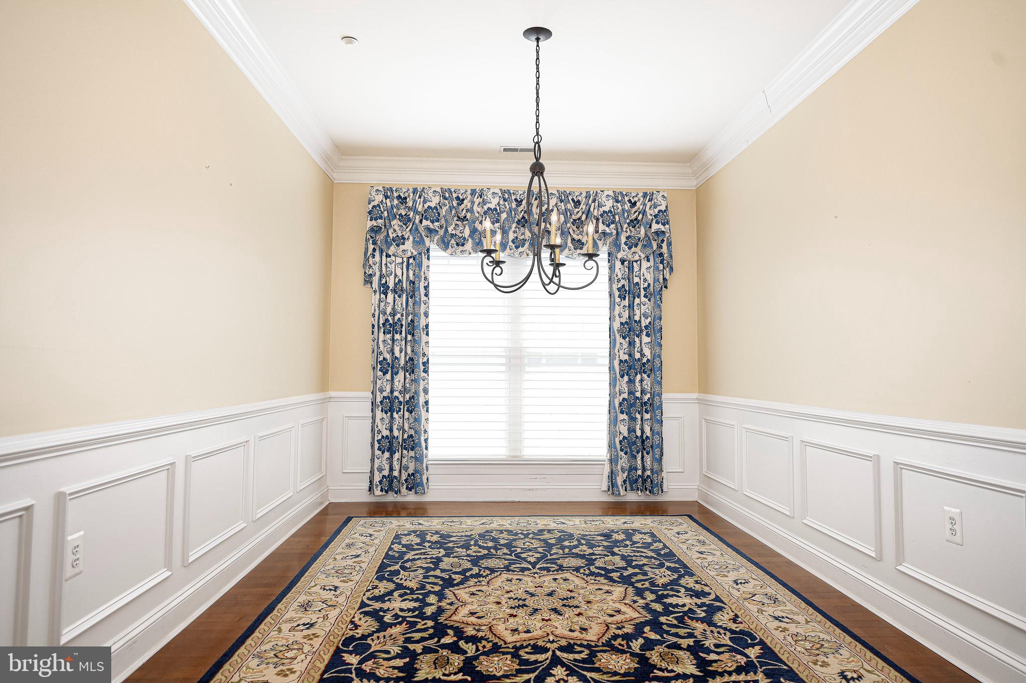 BENTLEY RIDGE - Residential
