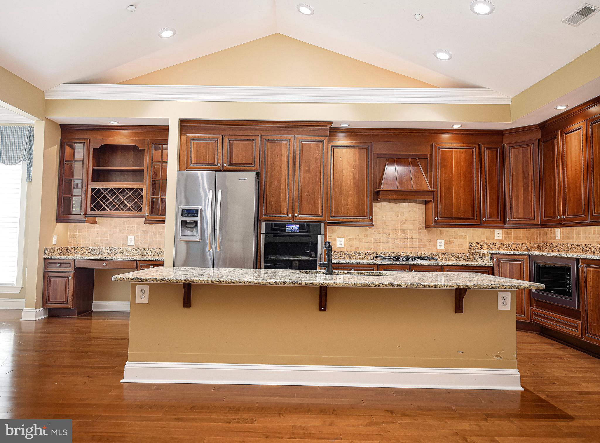 BENTLEY RIDGE - Residential
