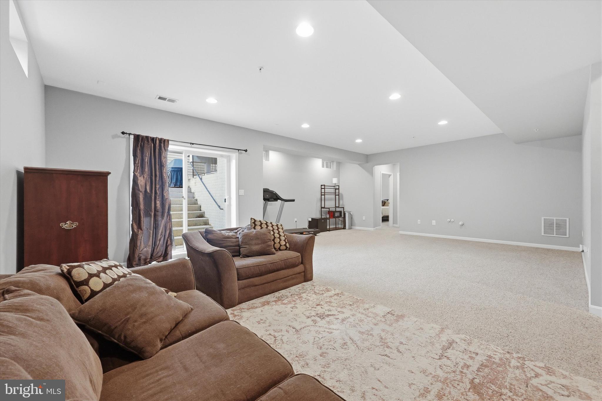 EASTCHURCH - Residential