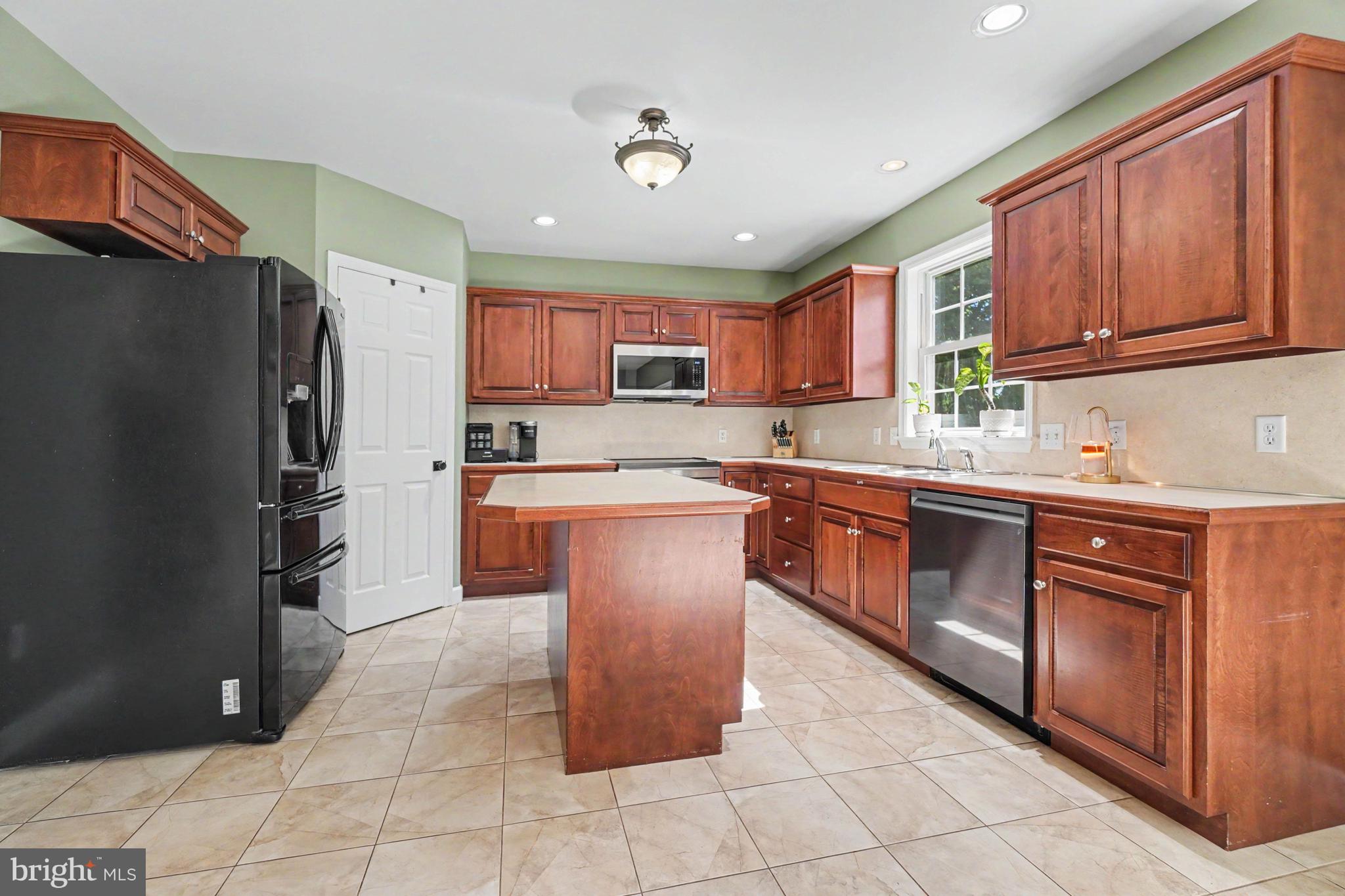 NORTHKILL ESTATES - Residential