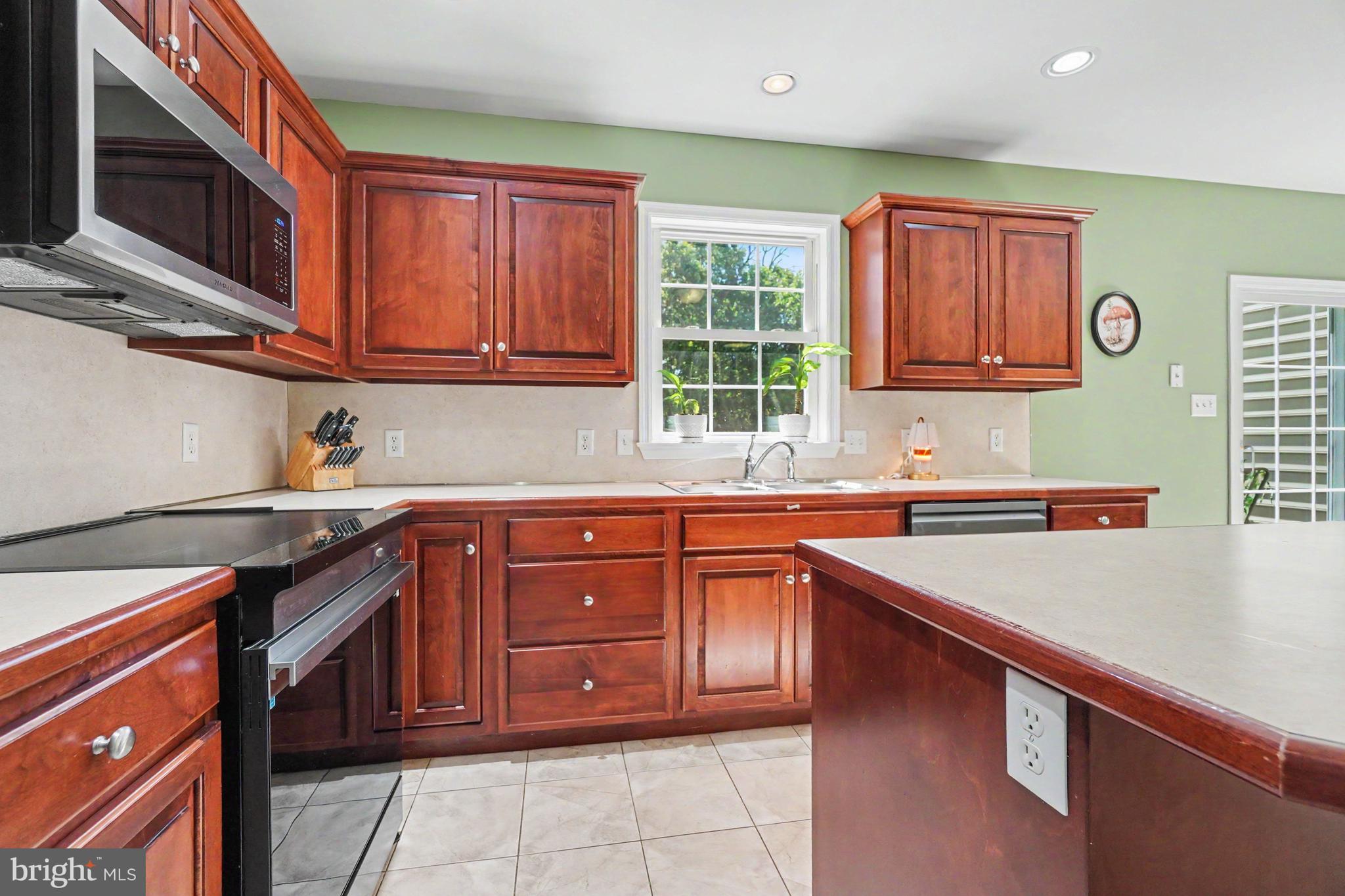 NORTHKILL ESTATES - Residential