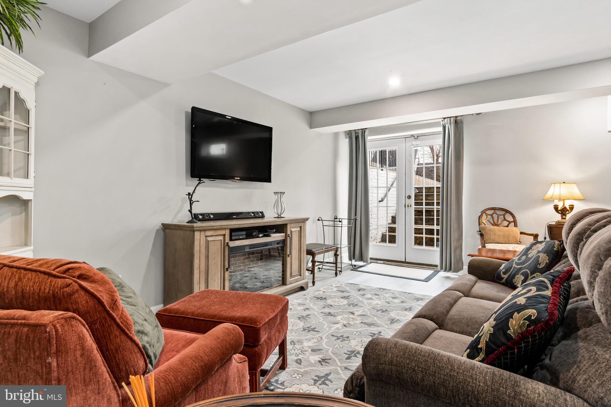 MULBERRY STATION - Residential