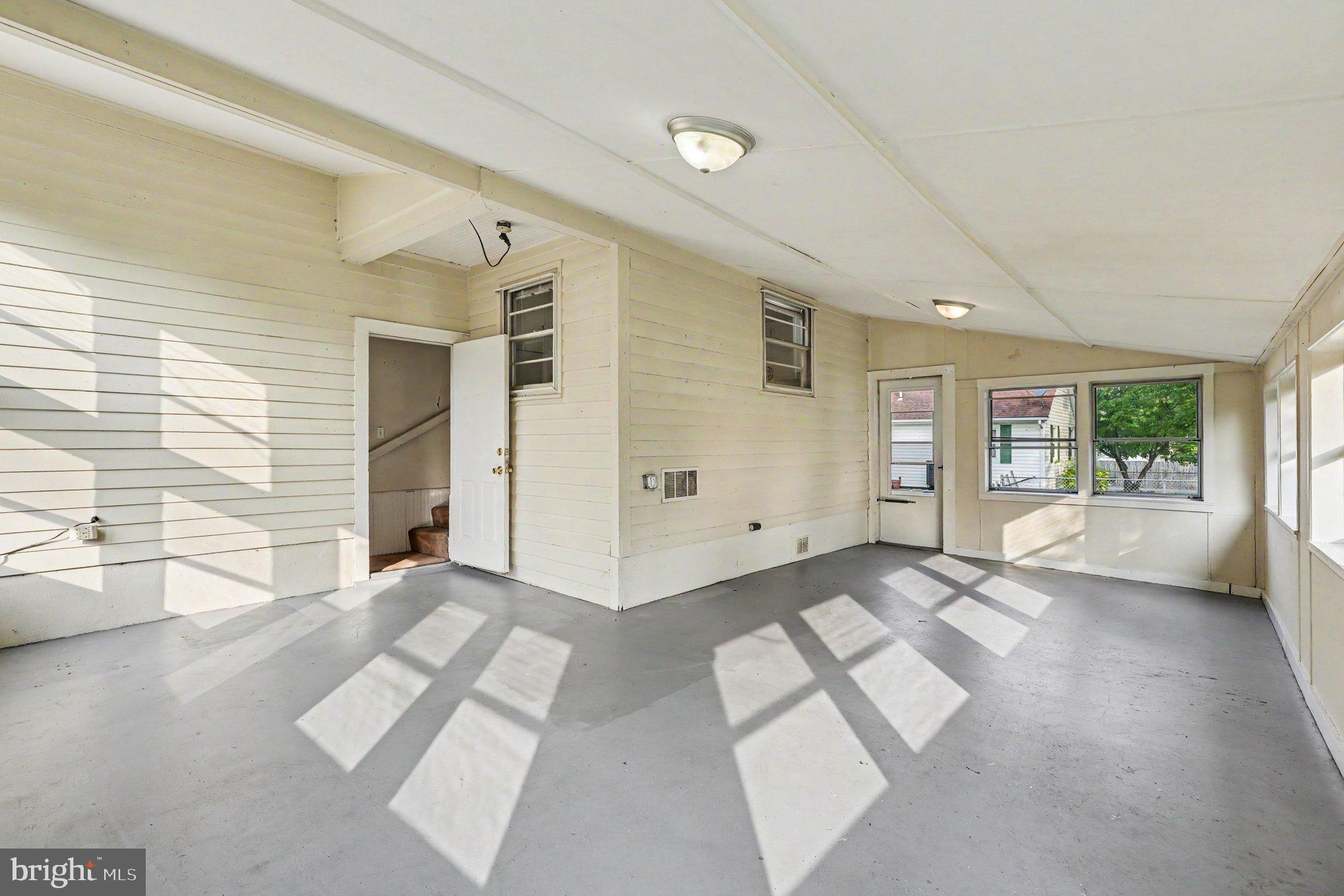 DILLARD - Residential
