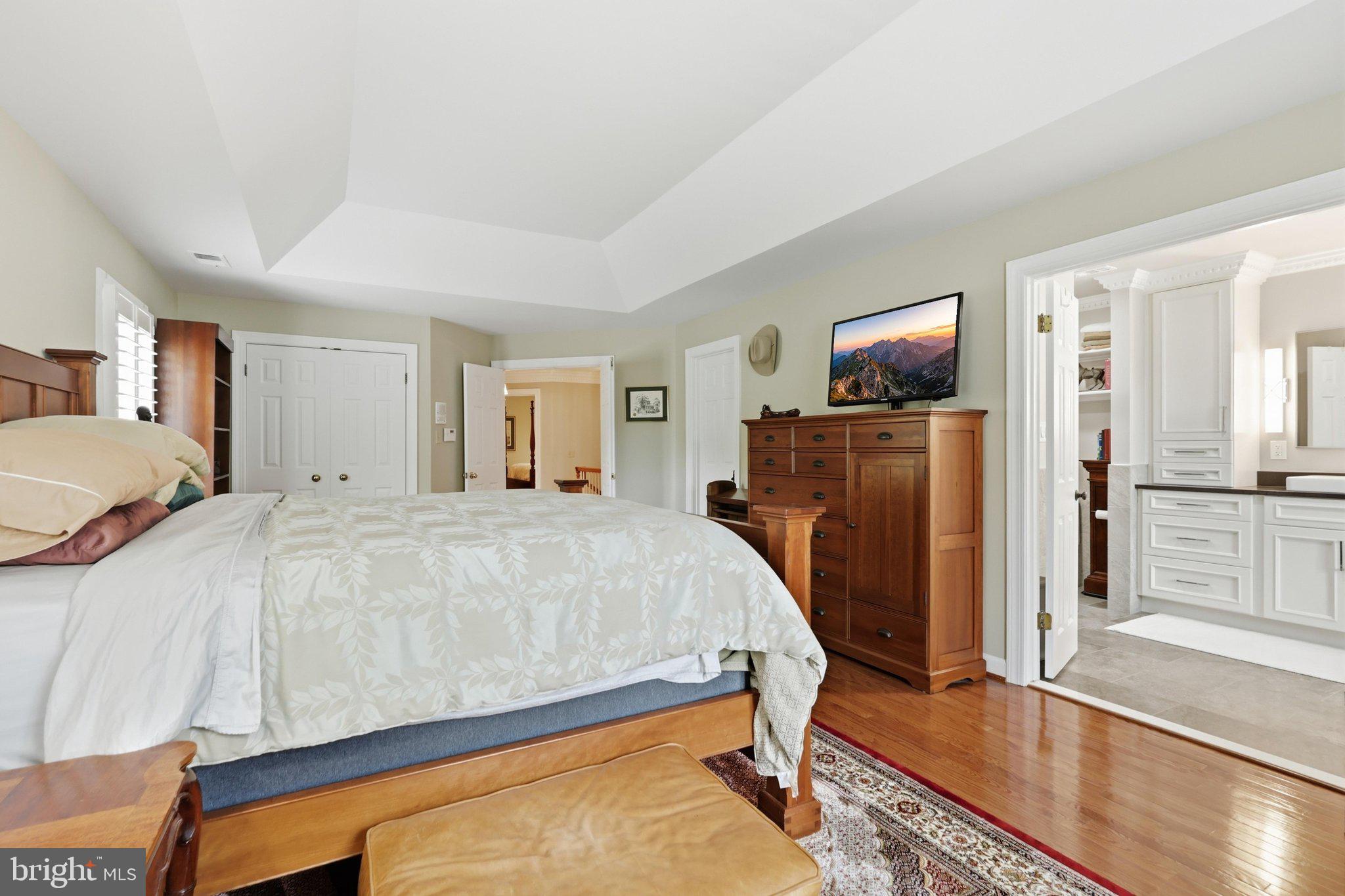HAMPTON MANOR ESTATES - Residential