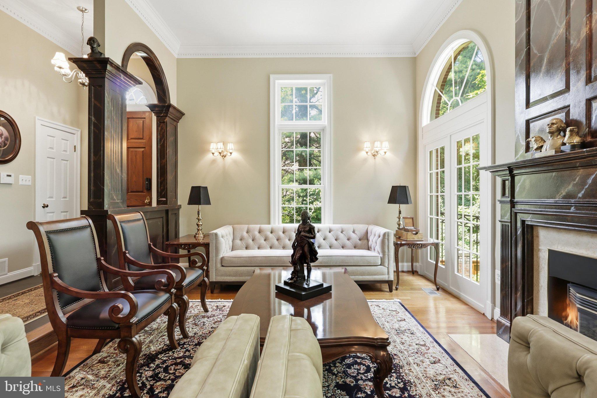 HAMPTON MANOR ESTATES - Residential