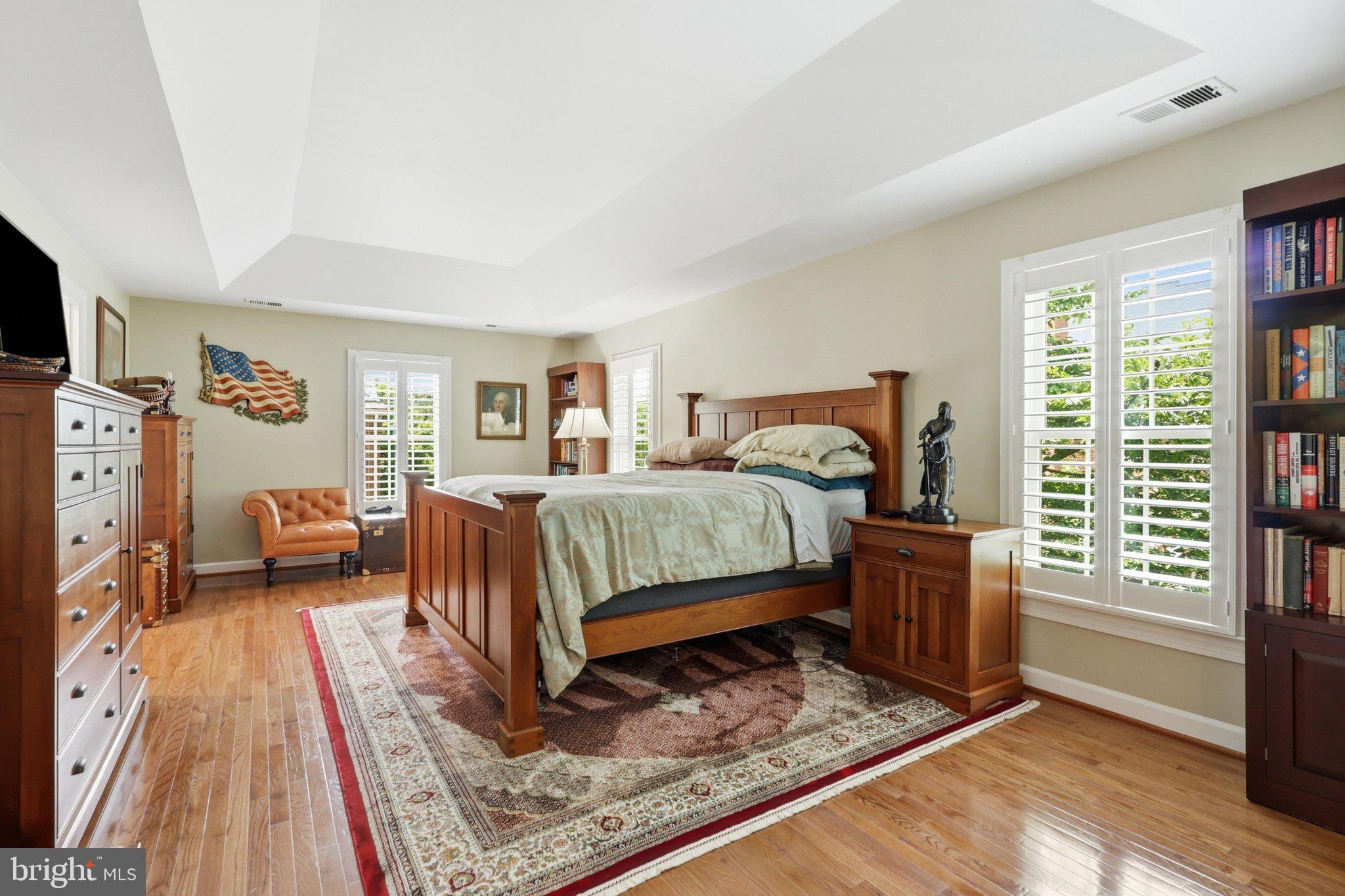 HAMPTON MANOR ESTATES - Residential