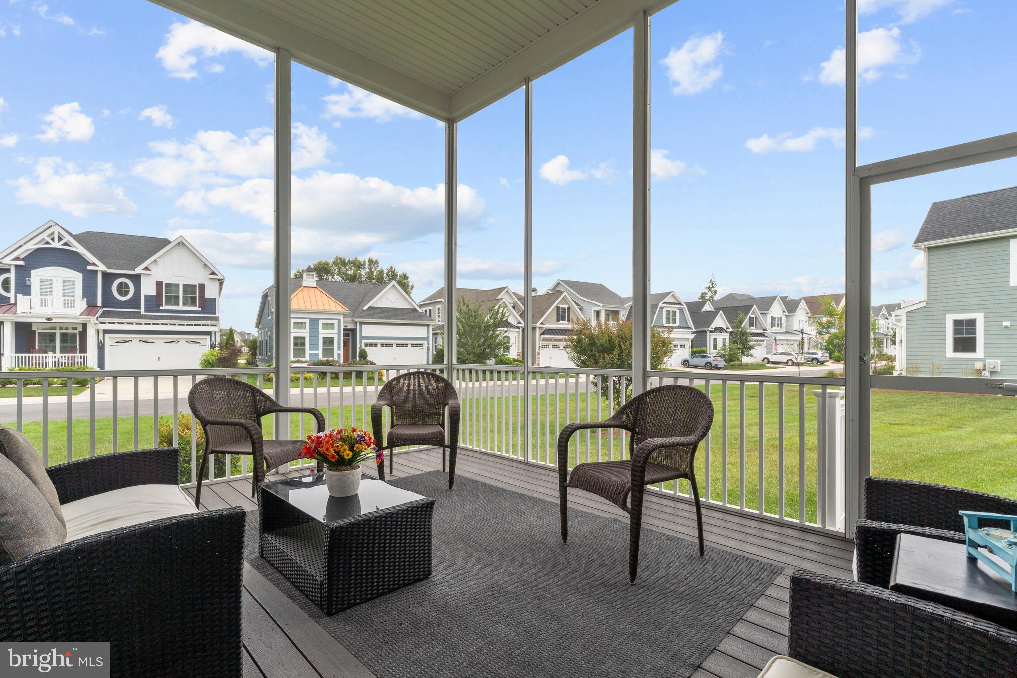 PENINSULA - Residential