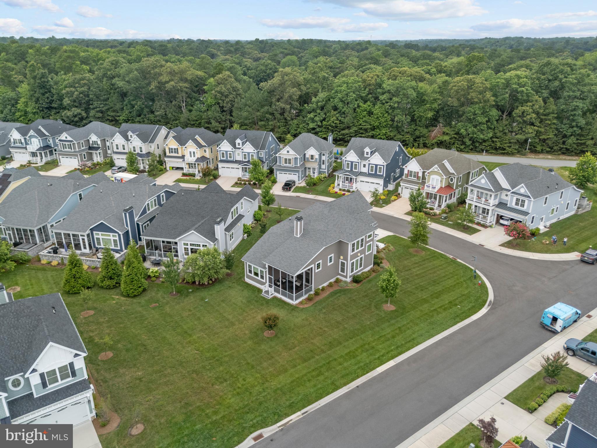 PENINSULA - Residential