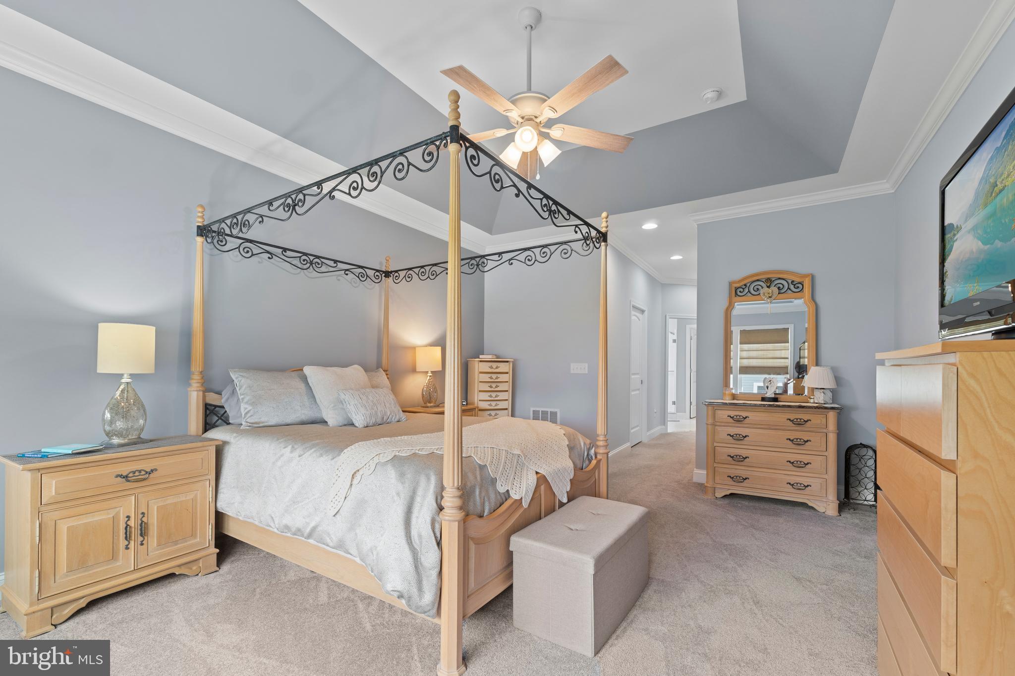 PENINSULA - Residential