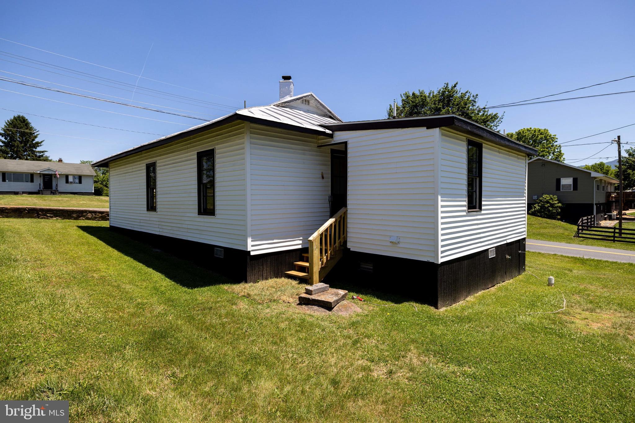 TOWN OF LURAY - Residential