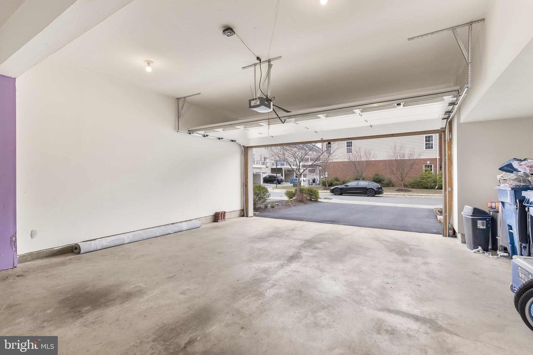 LOUDOUN VALLEY - Residential