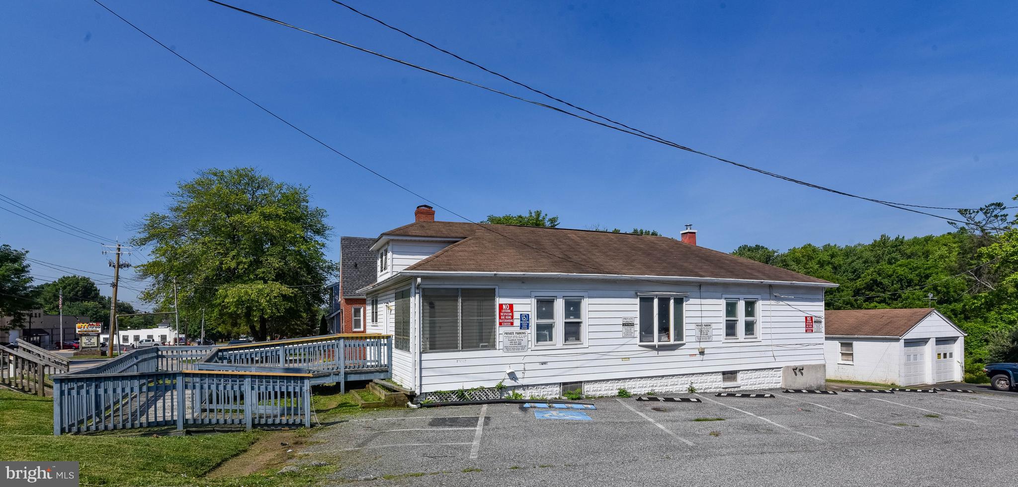 ROSEDALE - Commercial Sale