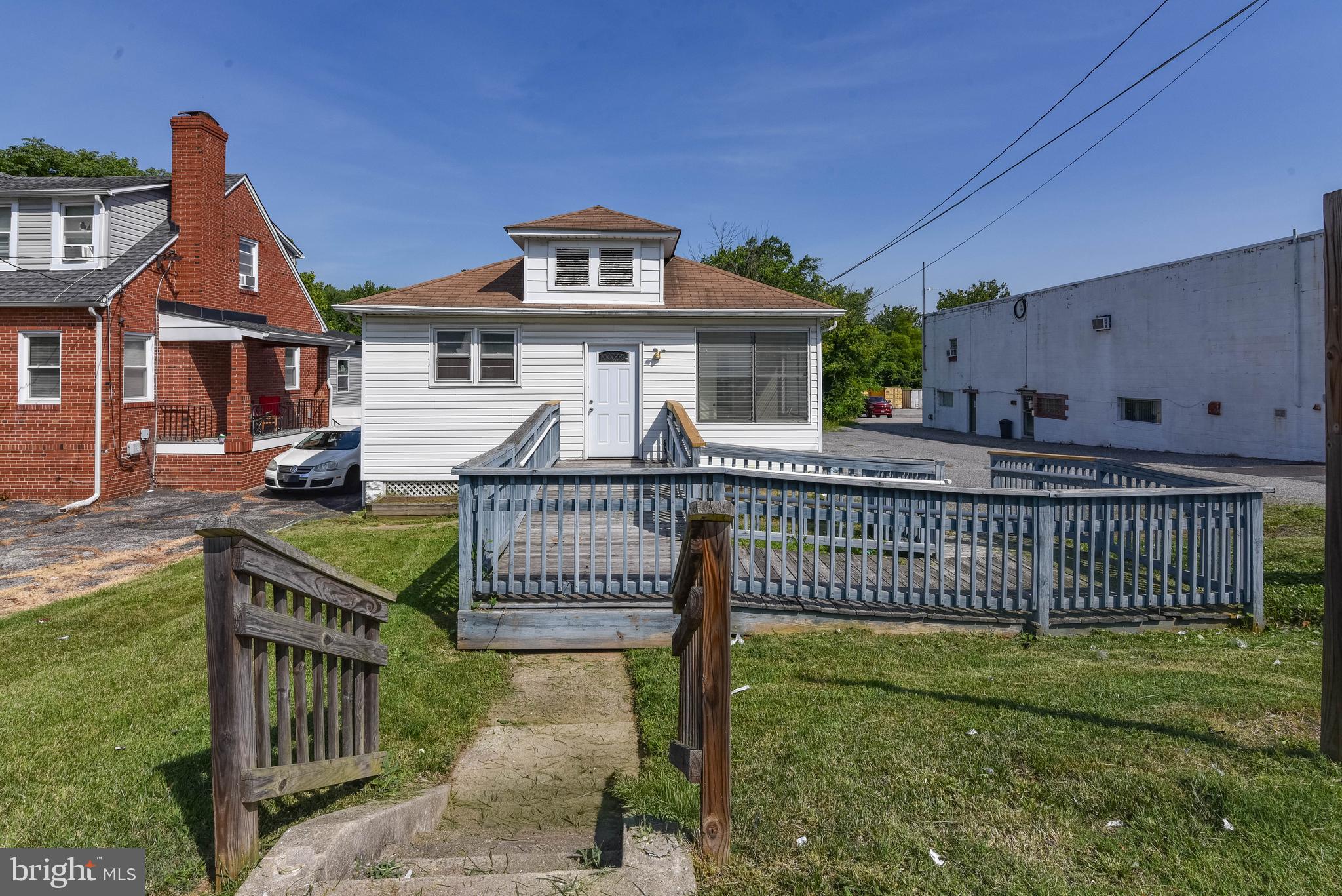 ROSEDALE - Commercial Sale
