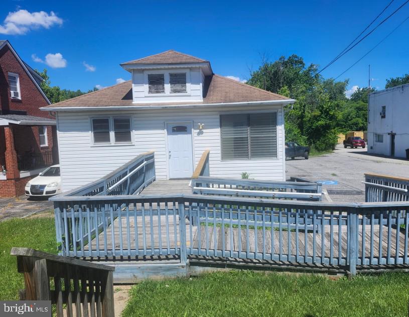 ROSEDALE - Commercial Sale