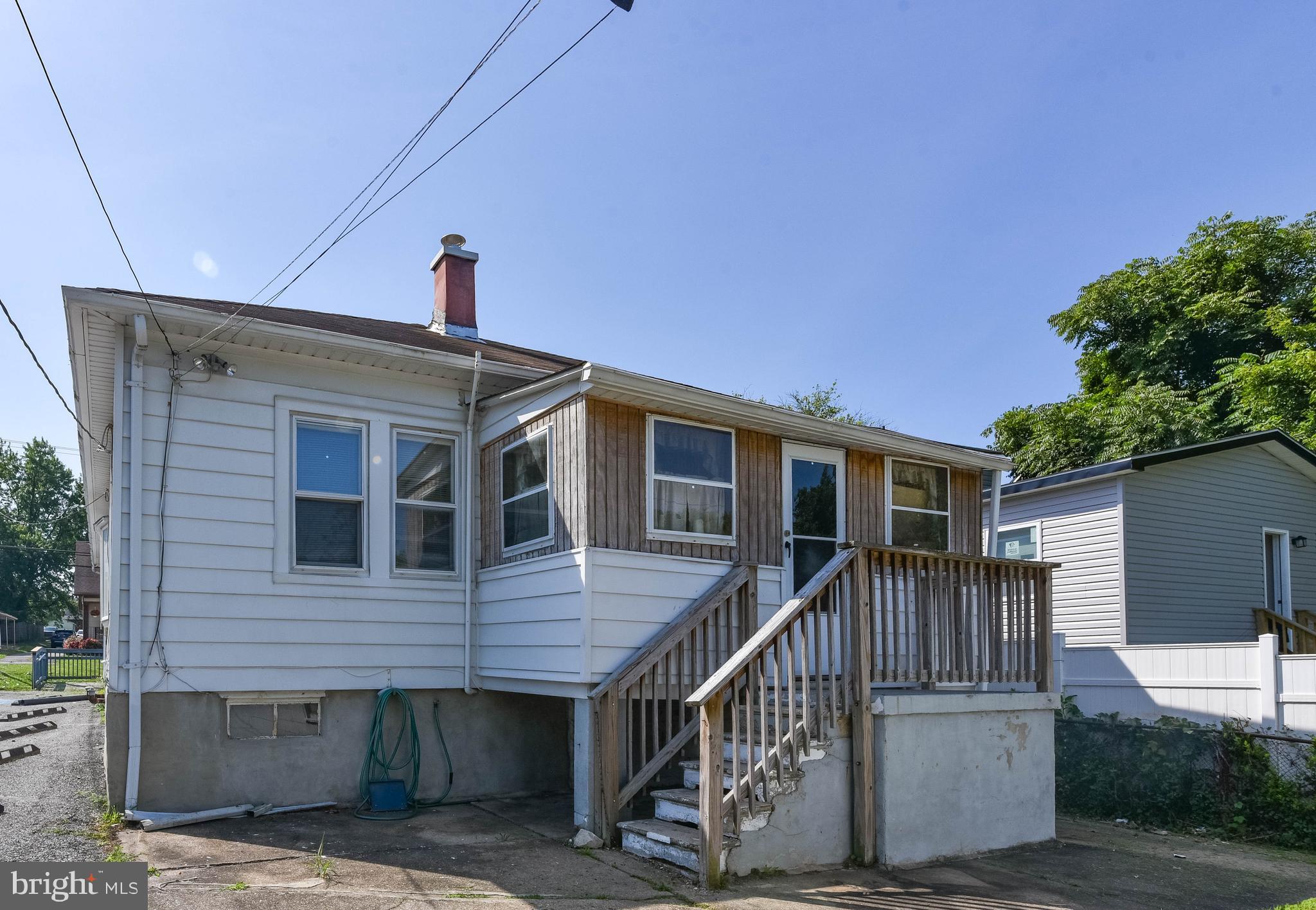 ROSEDALE - Commercial Sale