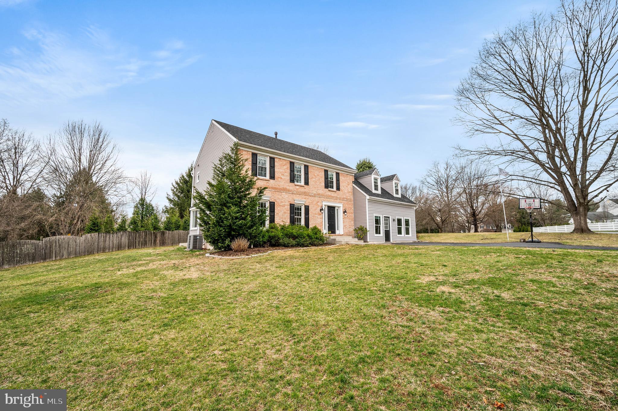 FRENCH CREEK ESTS - Residential