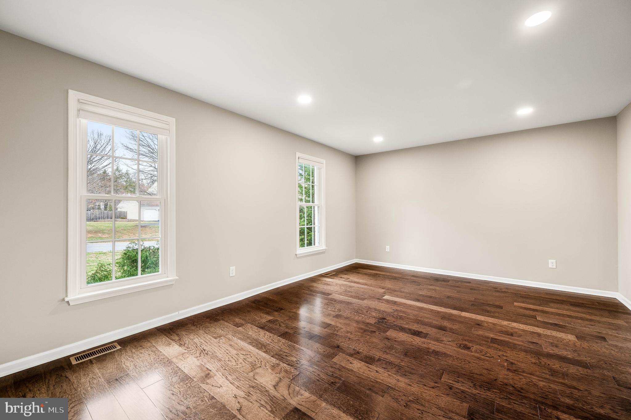 FRENCH CREEK ESTS - Residential