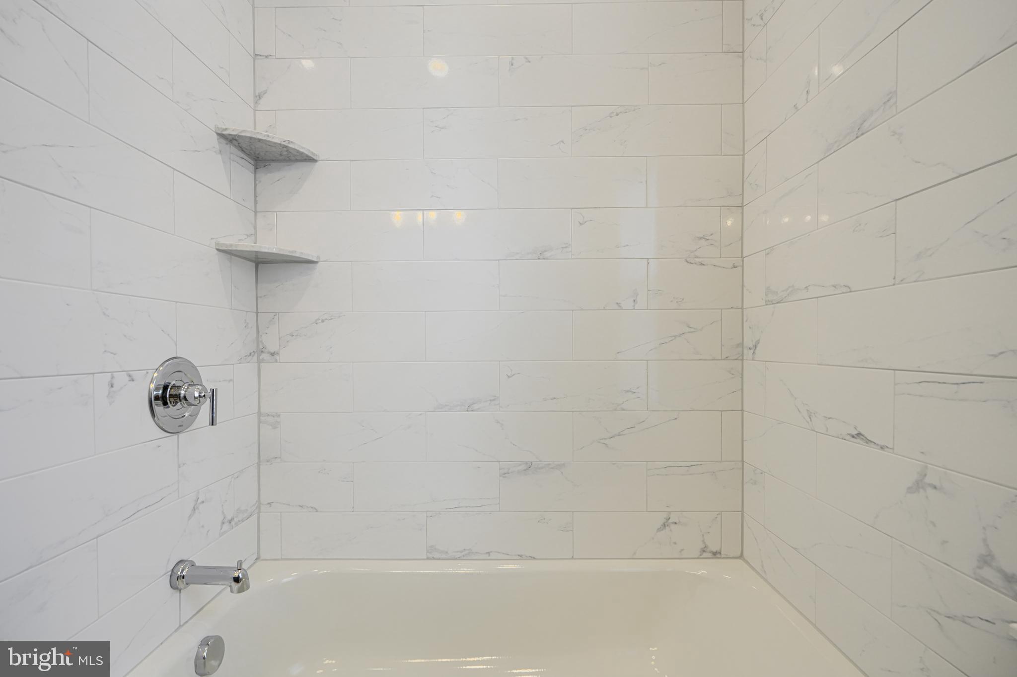 BUTCHERS HILL - Residential