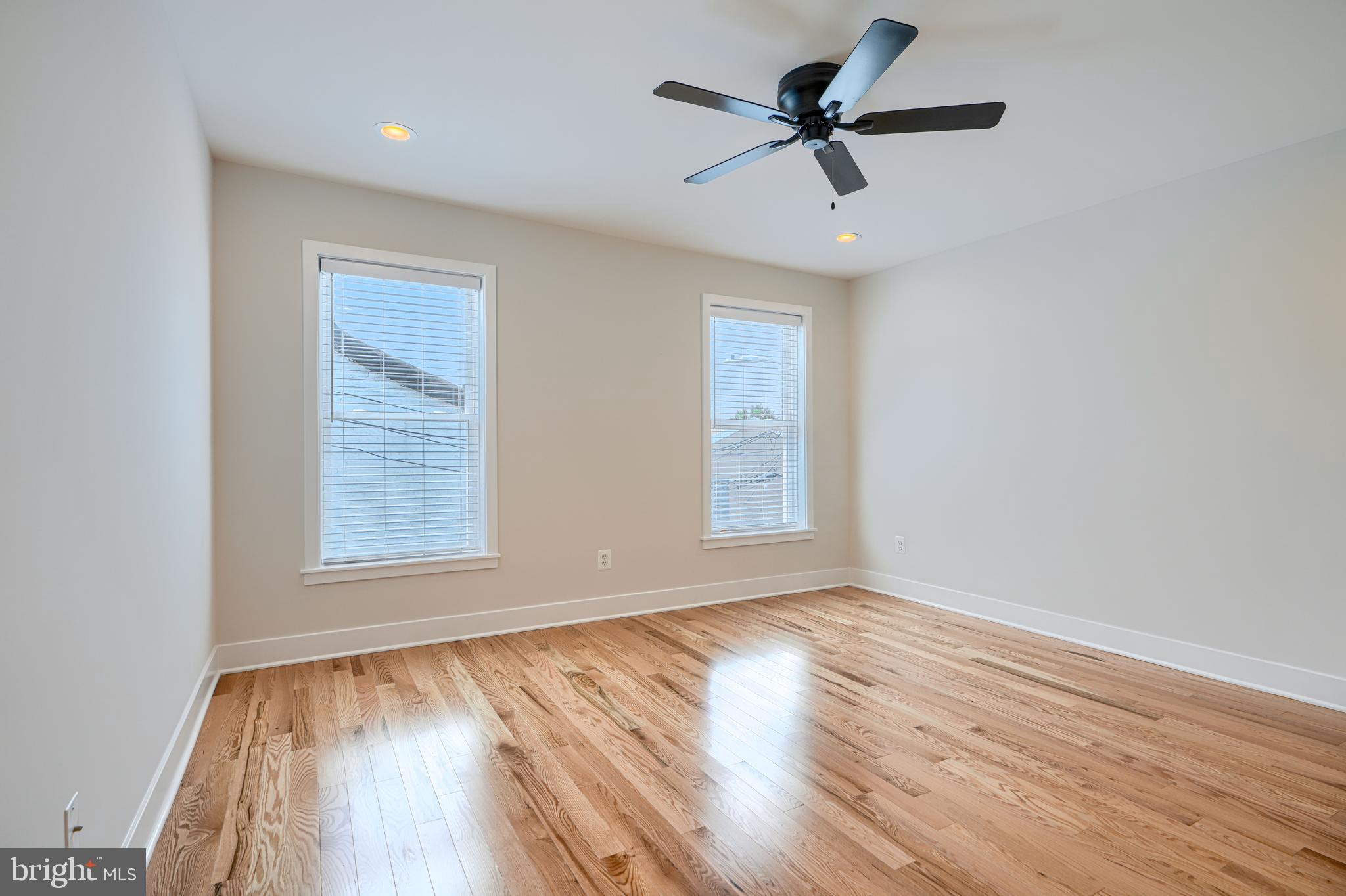 BUTCHERS HILL - Residential