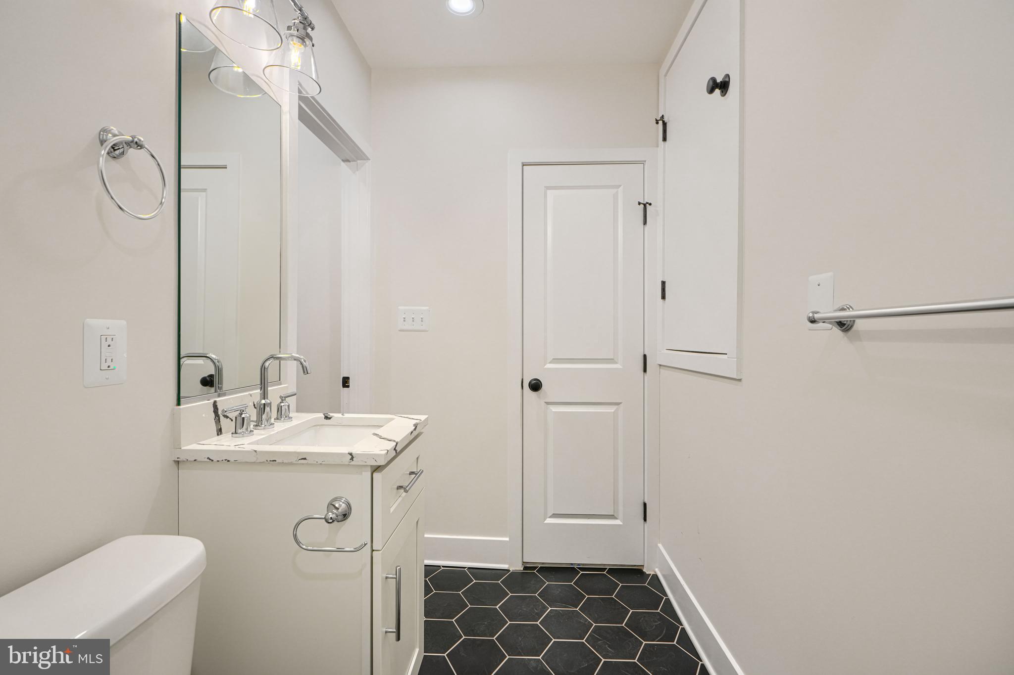 BUTCHERS HILL - Residential