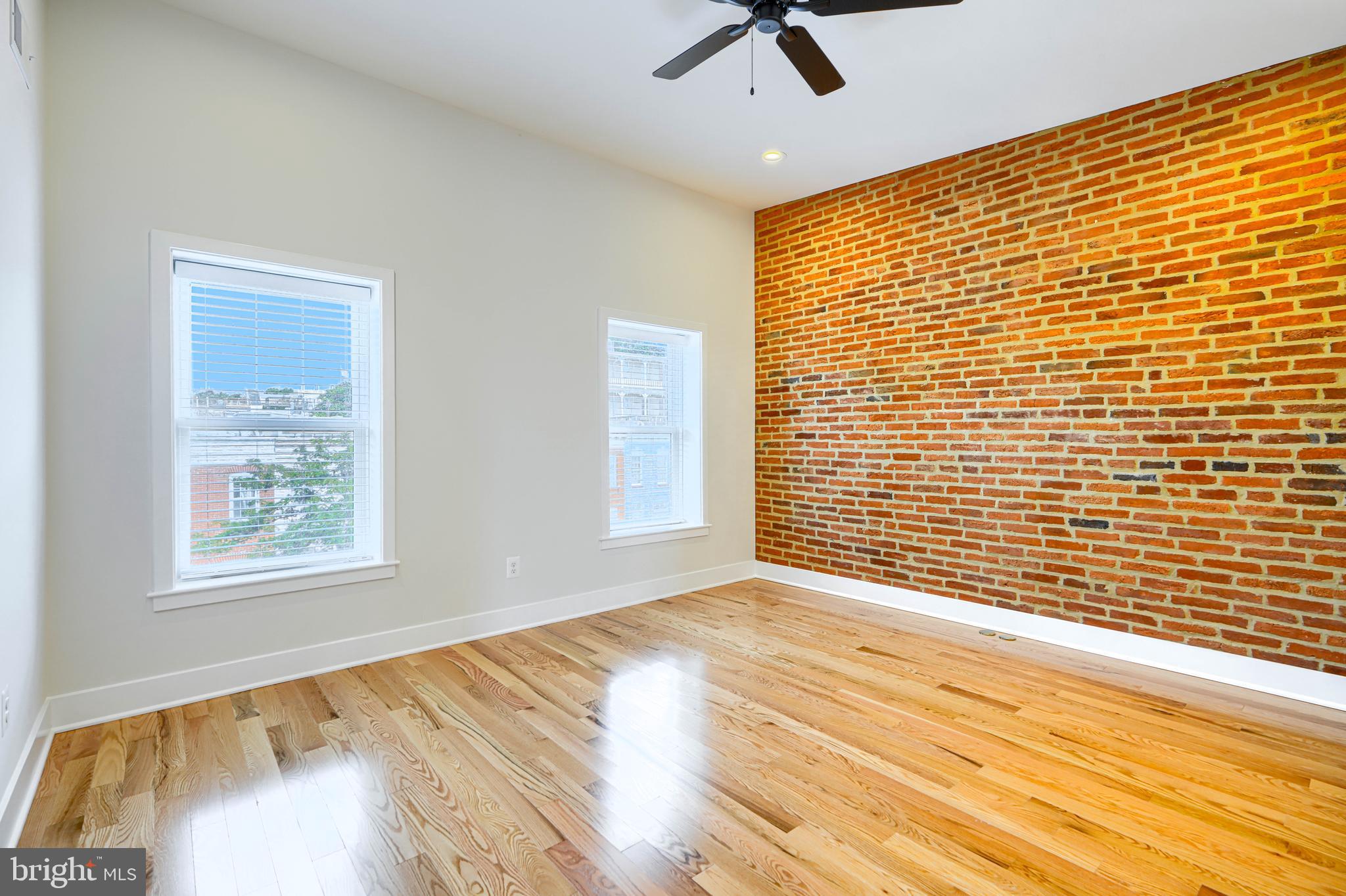 BUTCHERS HILL - Residential