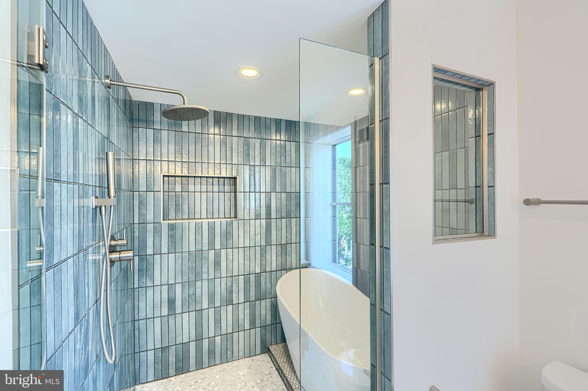 BUTCHERS HILL - Residential