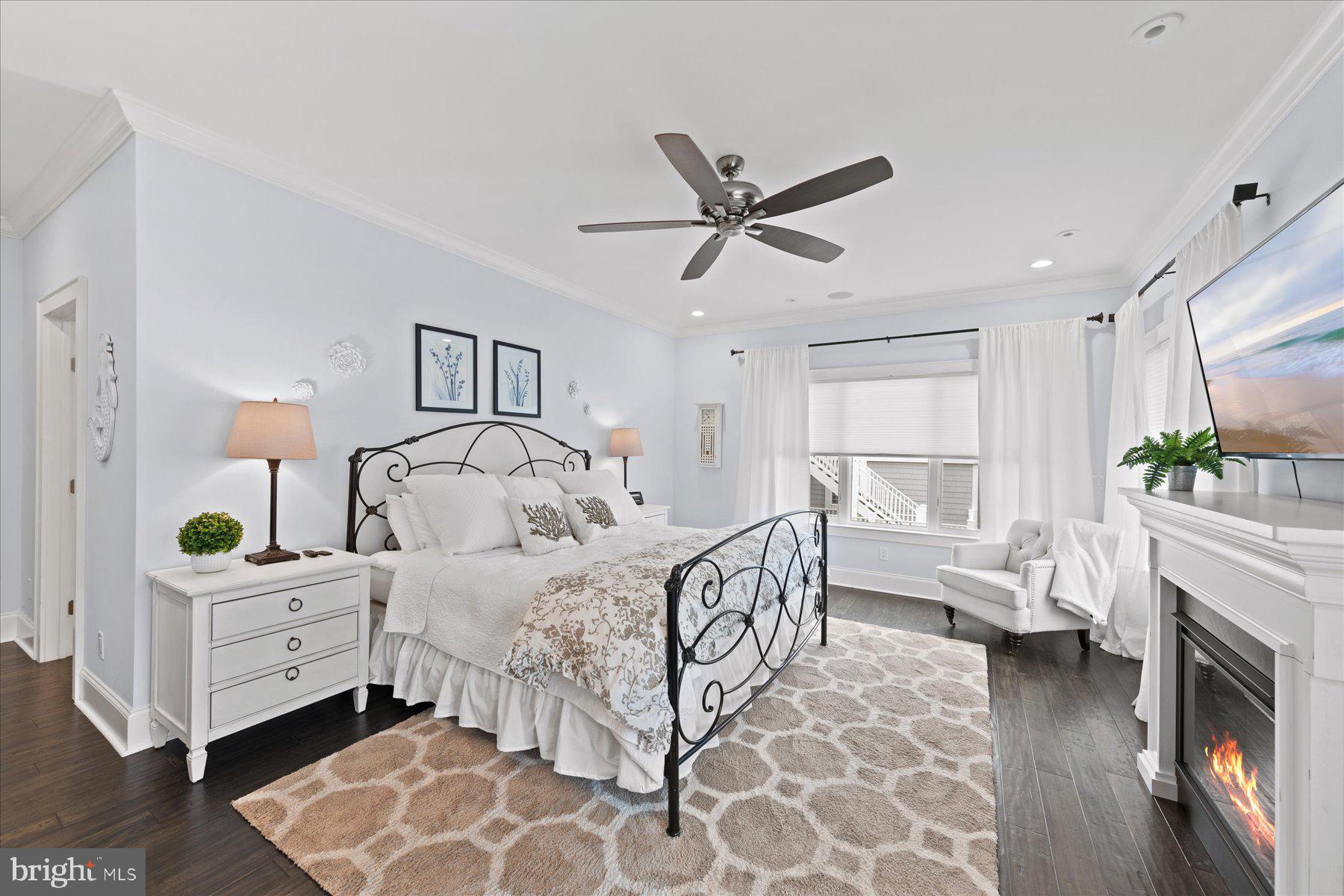 INDIAN BEACH - Residential