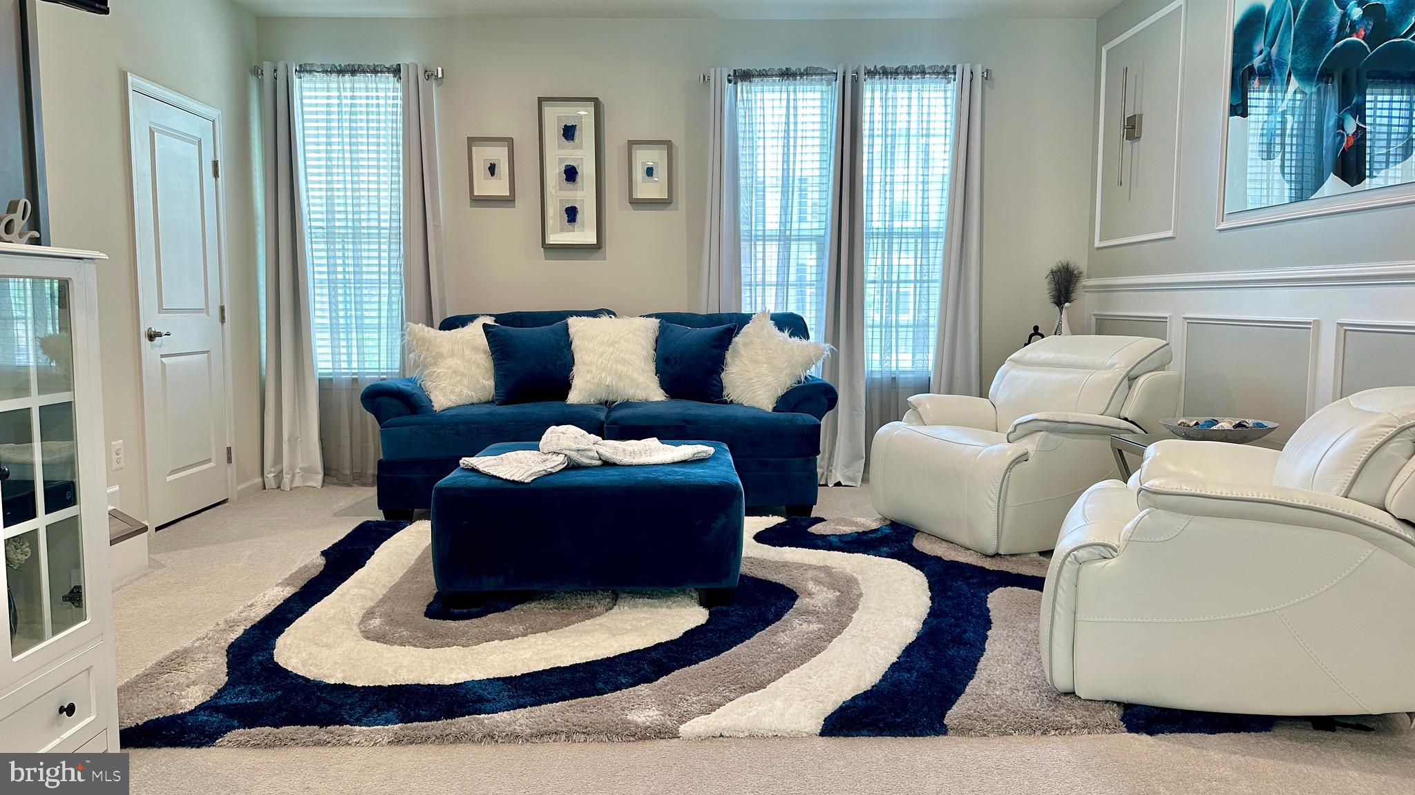 ANCHOR POINT - Residential