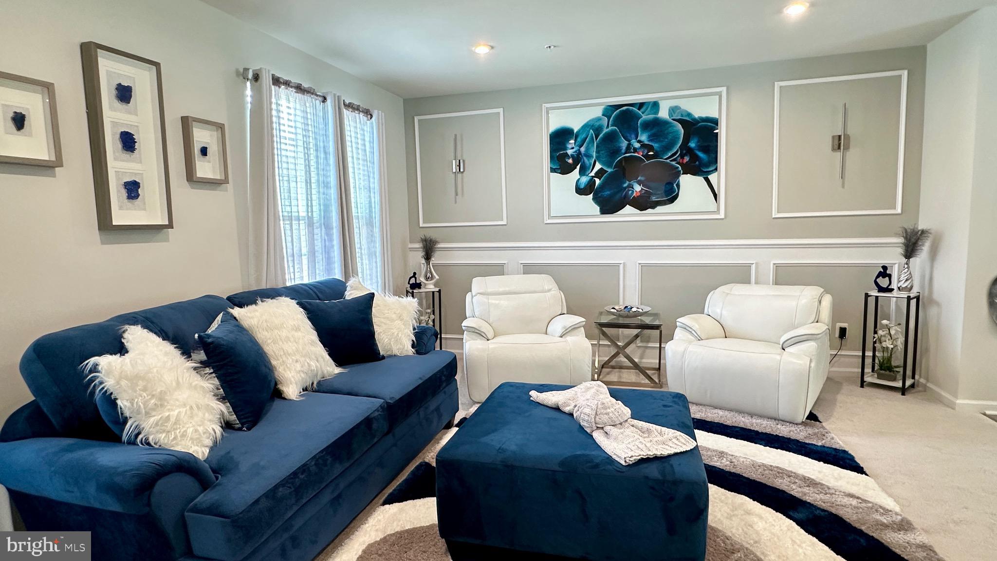 ANCHOR POINT - Residential