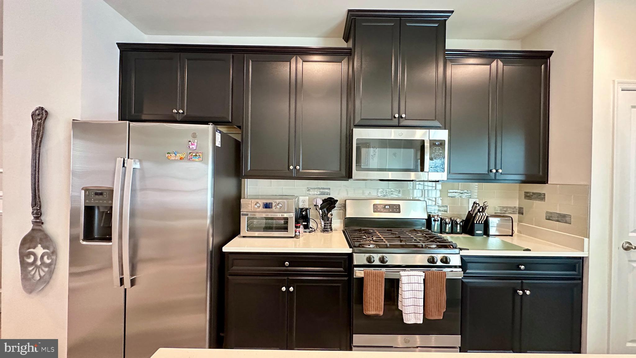 ANCHOR POINT - Residential