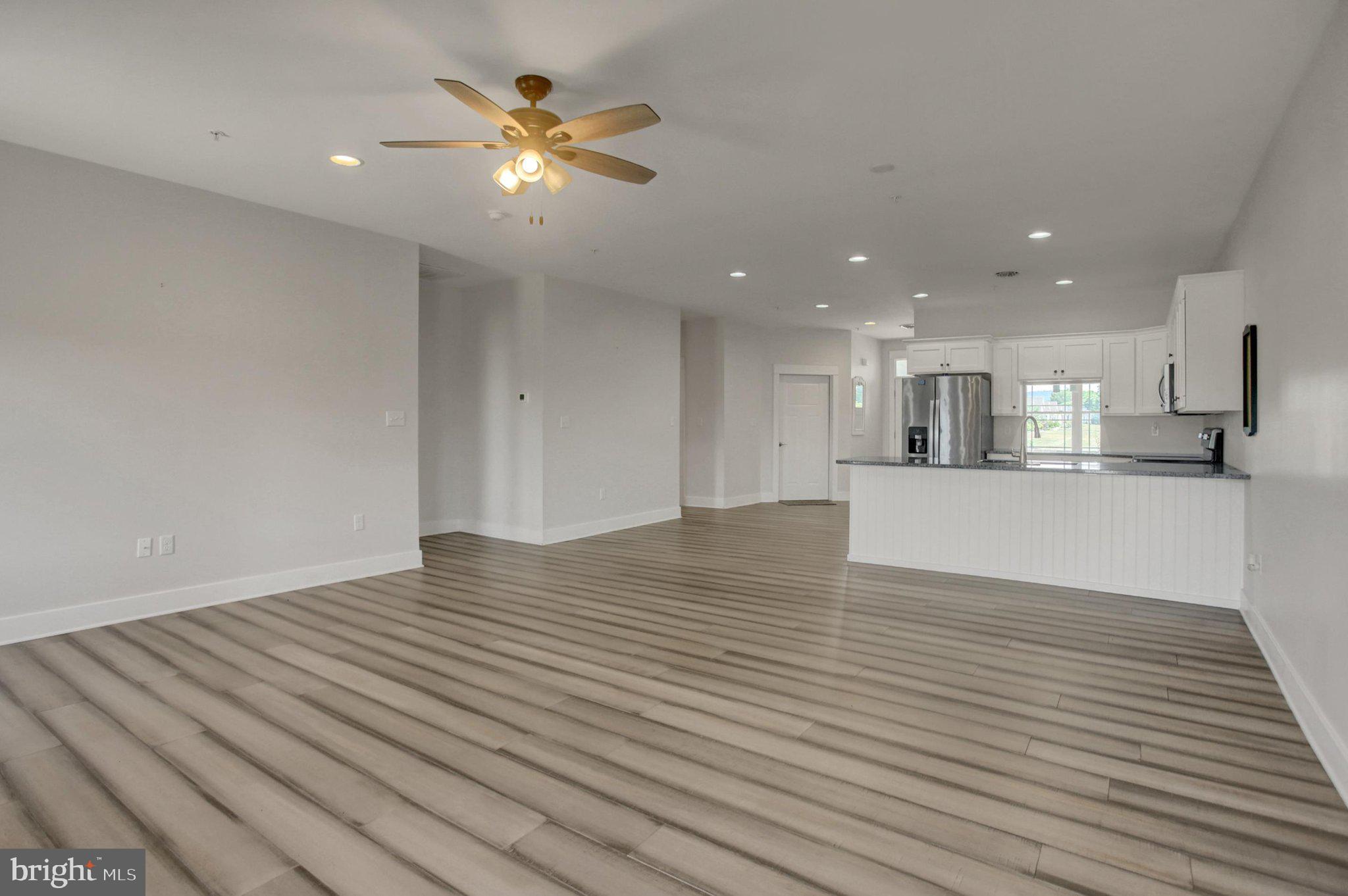MEADOWSGREEN - Residential