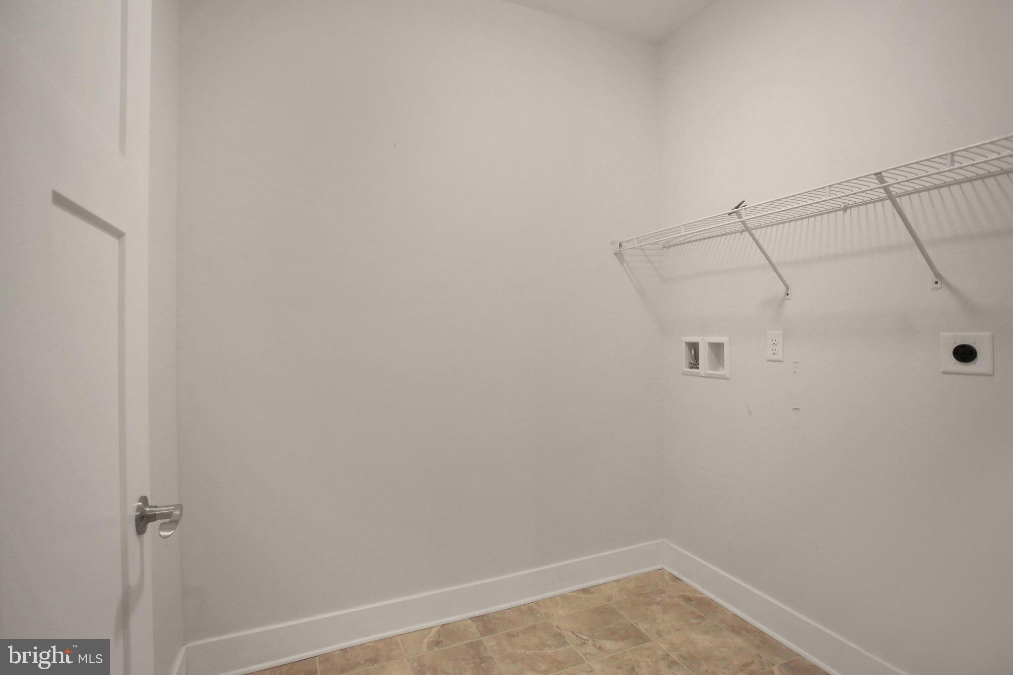MEADOWSGREEN - Residential