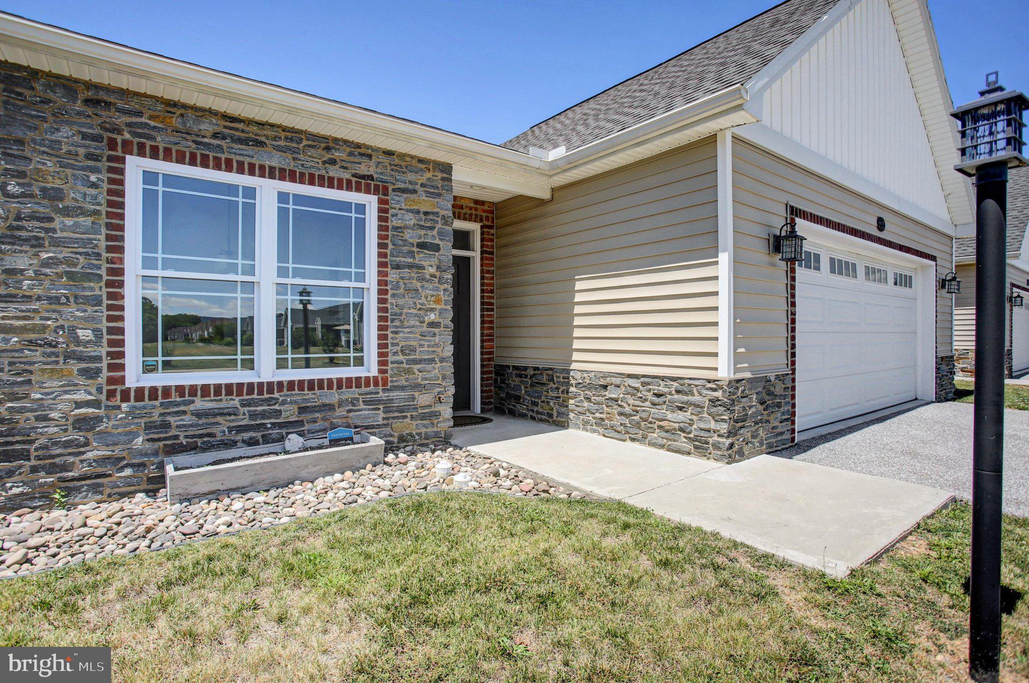MEADOWSGREEN - Residential