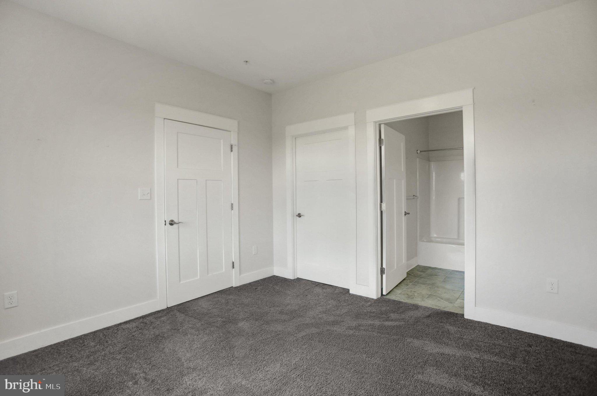 MEADOWSGREEN - Residential