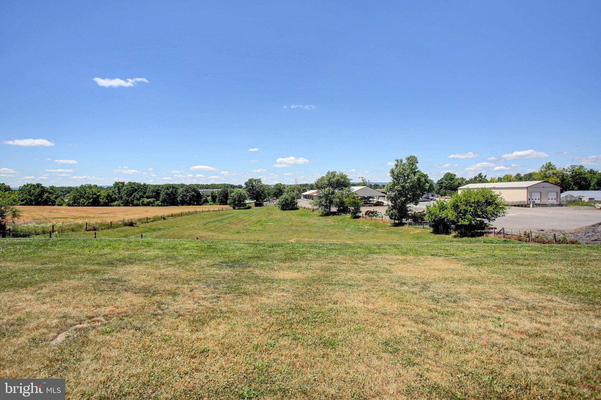 MEADOWSGREEN - Residential